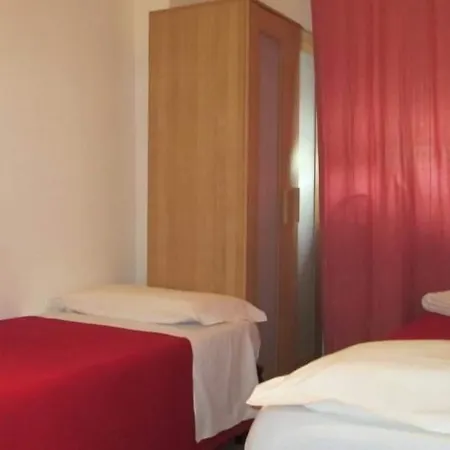 3 Guest house